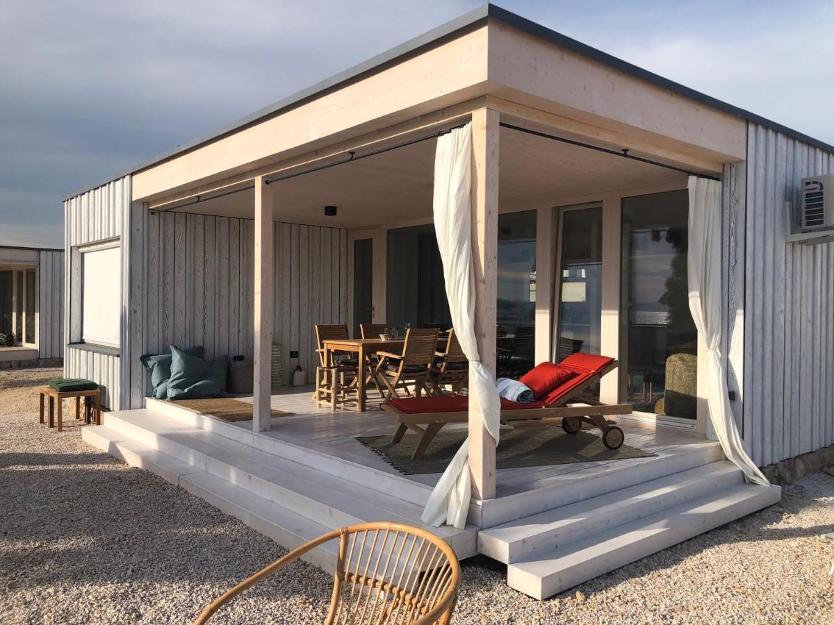 Buqez Eco Resort - Beachfront 20 & House 42 Drage Exteriör bild